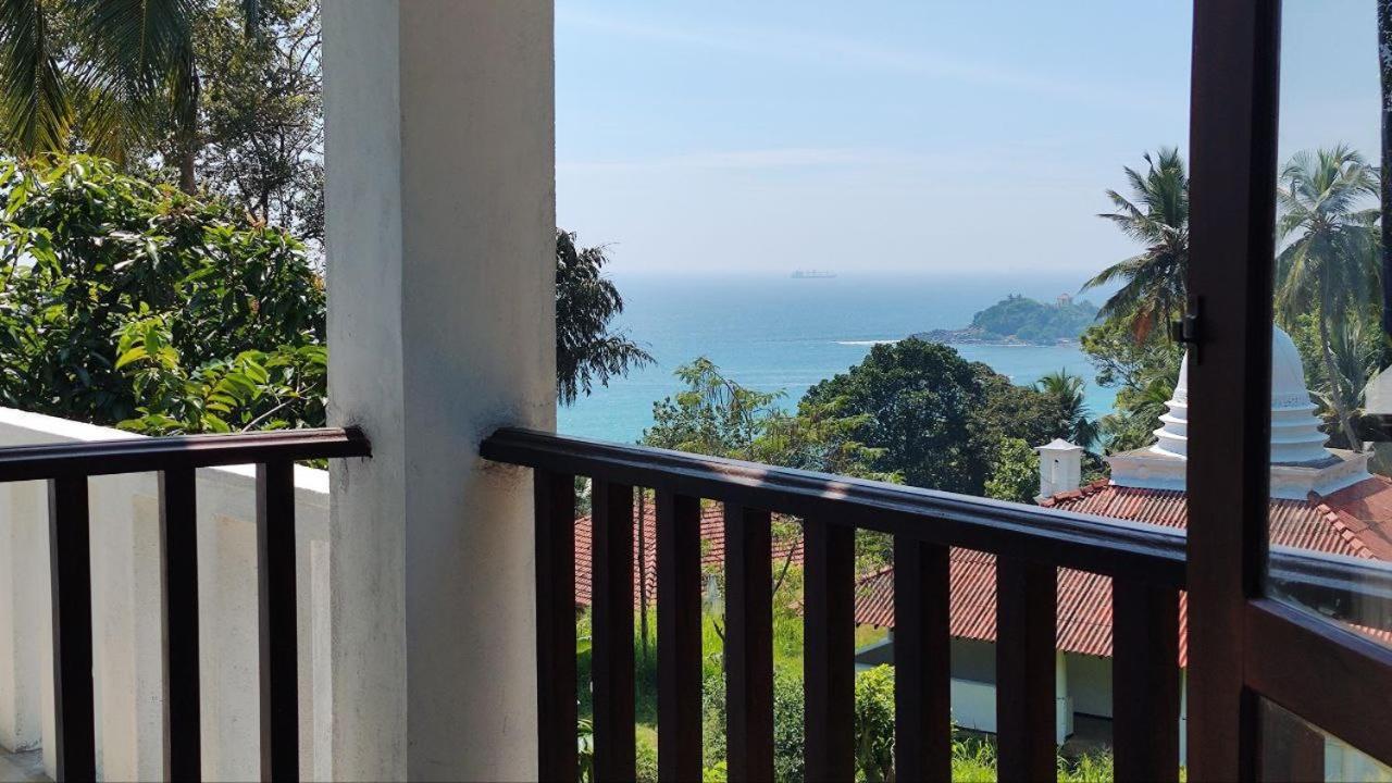 Arazo Villa Unawatuna Exterior foto